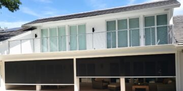 retractable screen