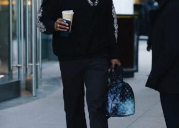 Why Chrome Hearts Outfits Dominate Social Media Feeds