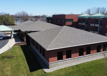 Commercial flat roofing companies