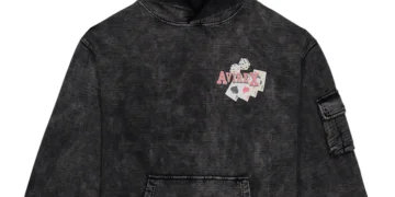 Avirex Hoodies & Culture: The Rise of the Statement Slogan