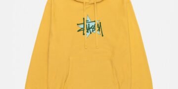 Stussy Hoodies with Bold Graphics to Try Now: New Trend Alert