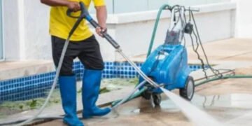 storefront pressure washing