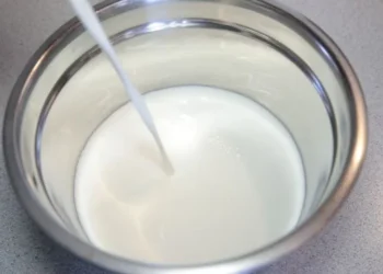 Top Health Benefits of Low Fat Milk