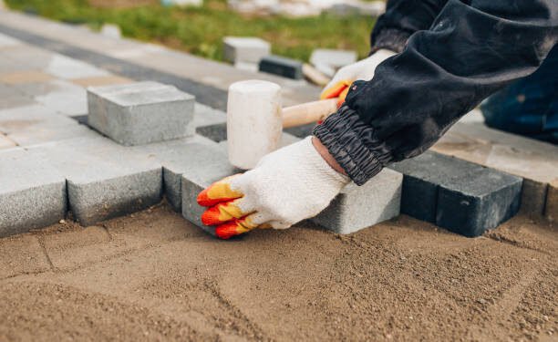 house repair contractor