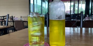 Cool chrysanthemum water in a glass for drinking to quench thirst.